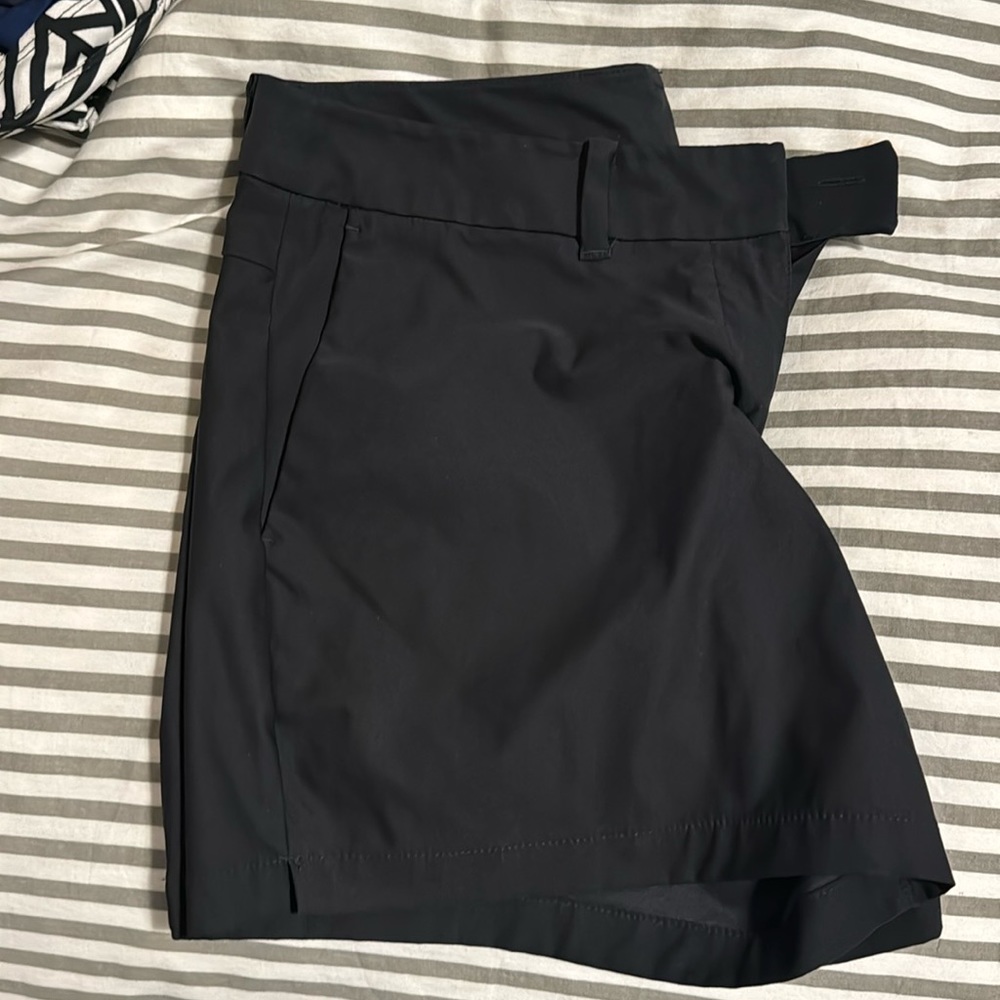 Womens Black Nike Golf Shorts Sz 6